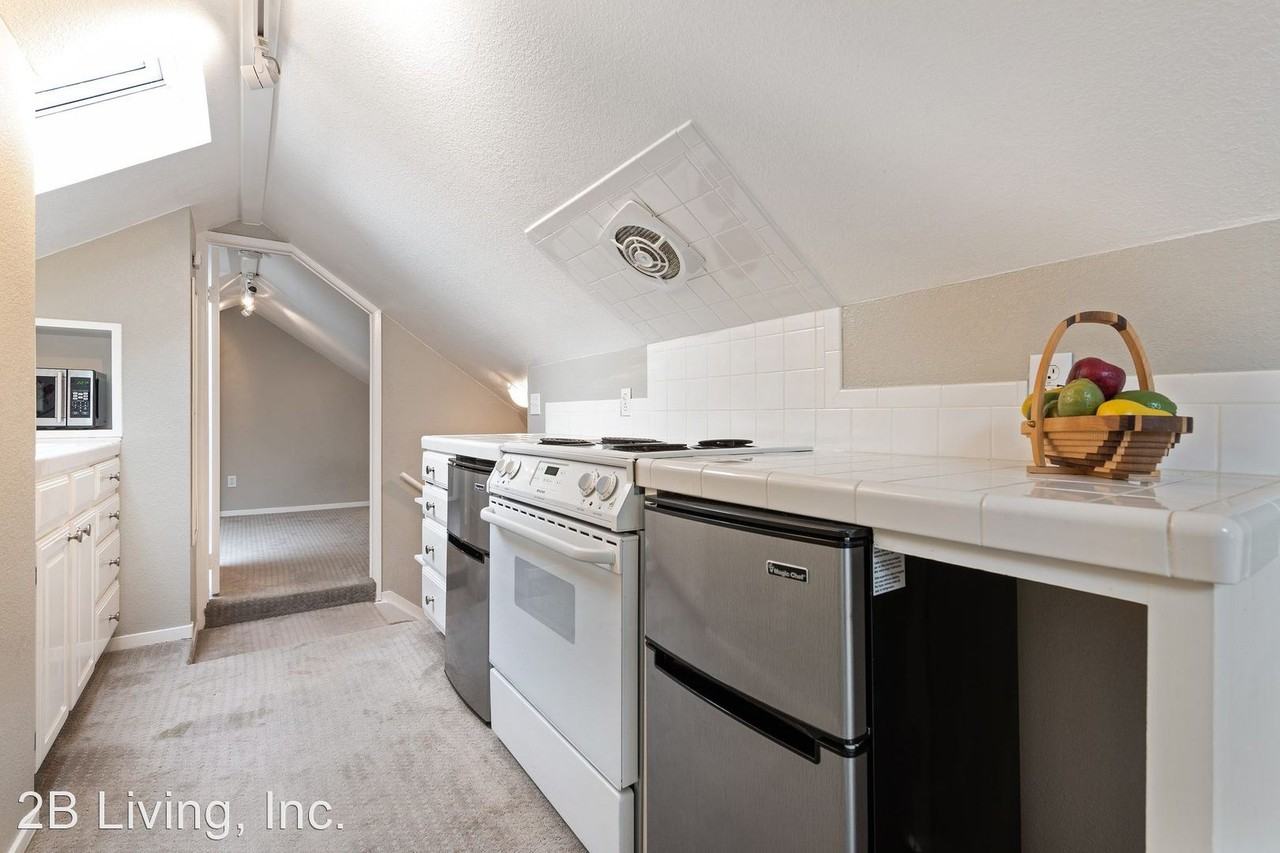 330-332 Waverley Street - Photo 2 of 20