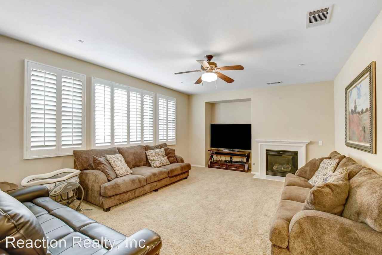 15180 Willow Wood Ln - Photo 3 of 25