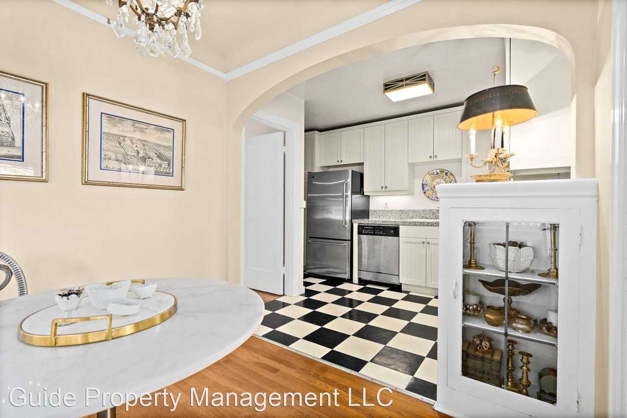 East Highland Apartments - Photo 3 of 20