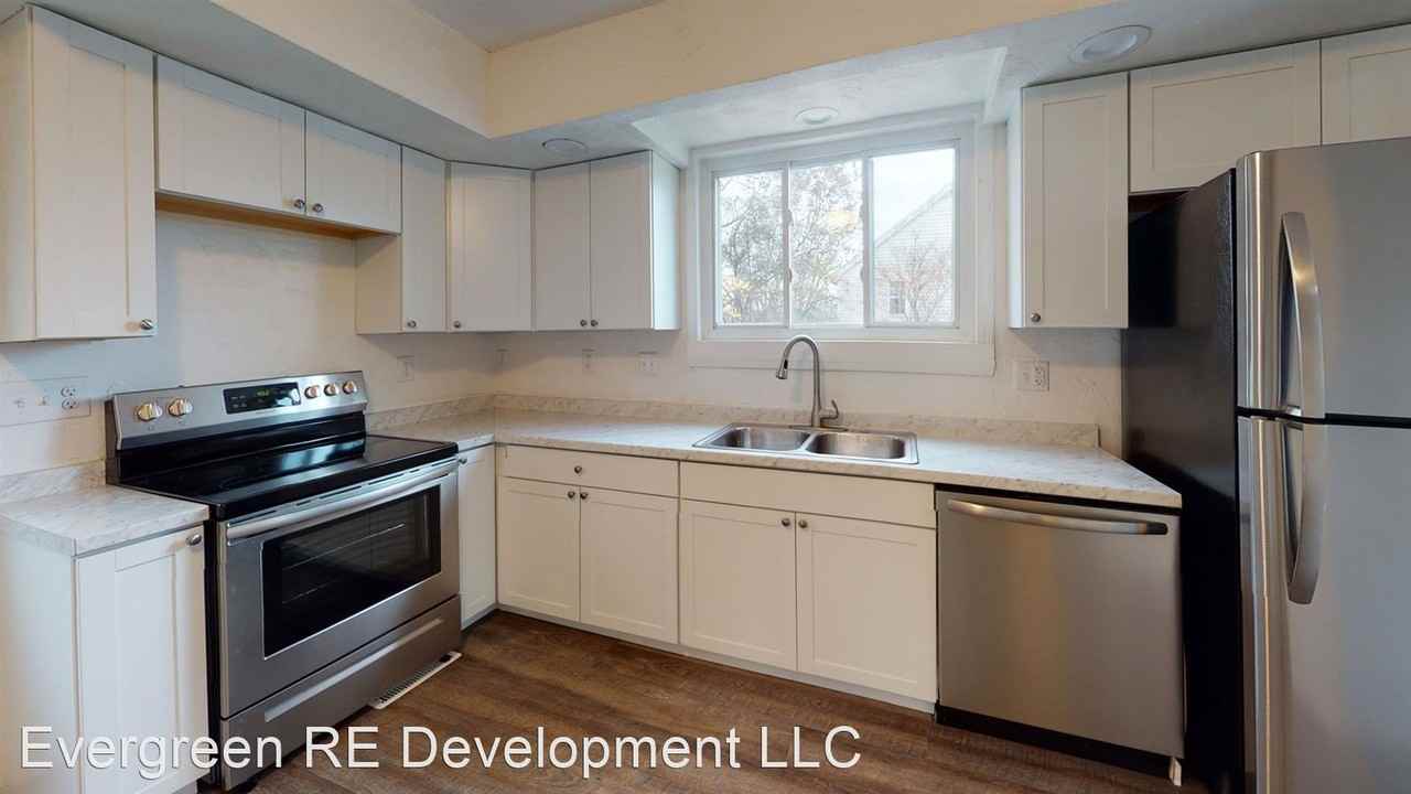 8026 Gladstone Dr - Photo 2 of 37