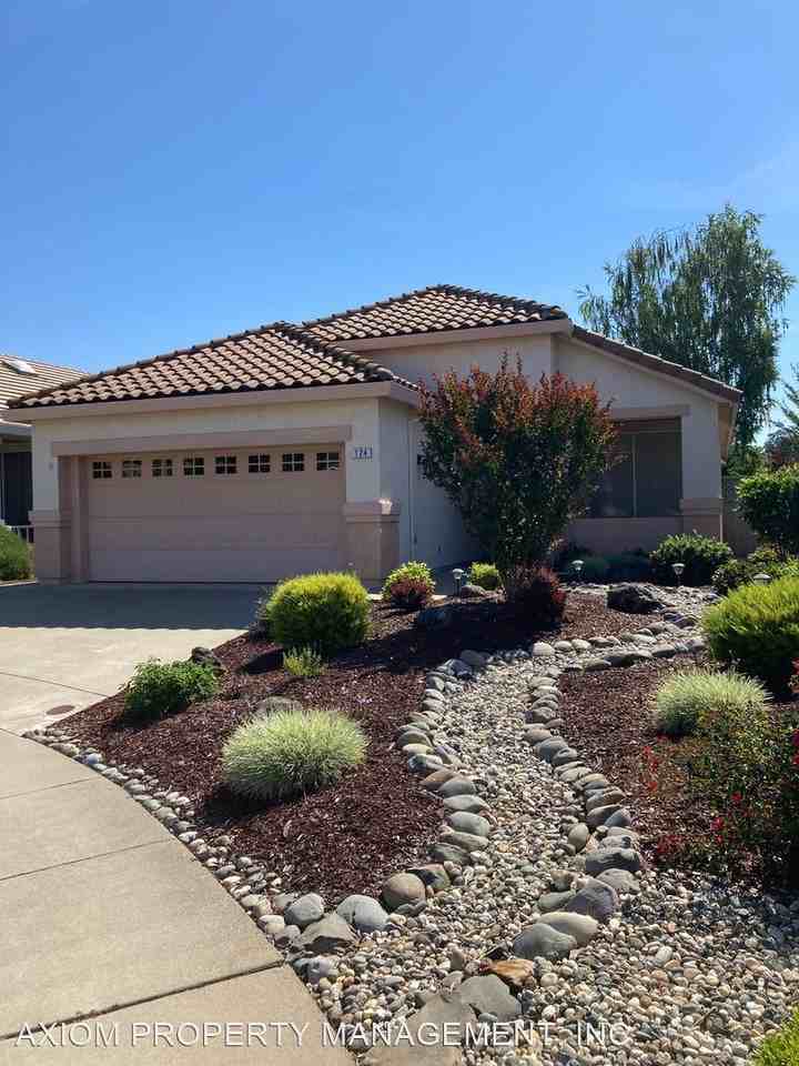 124 Golden Spike Ct - Photo 2 of 11
