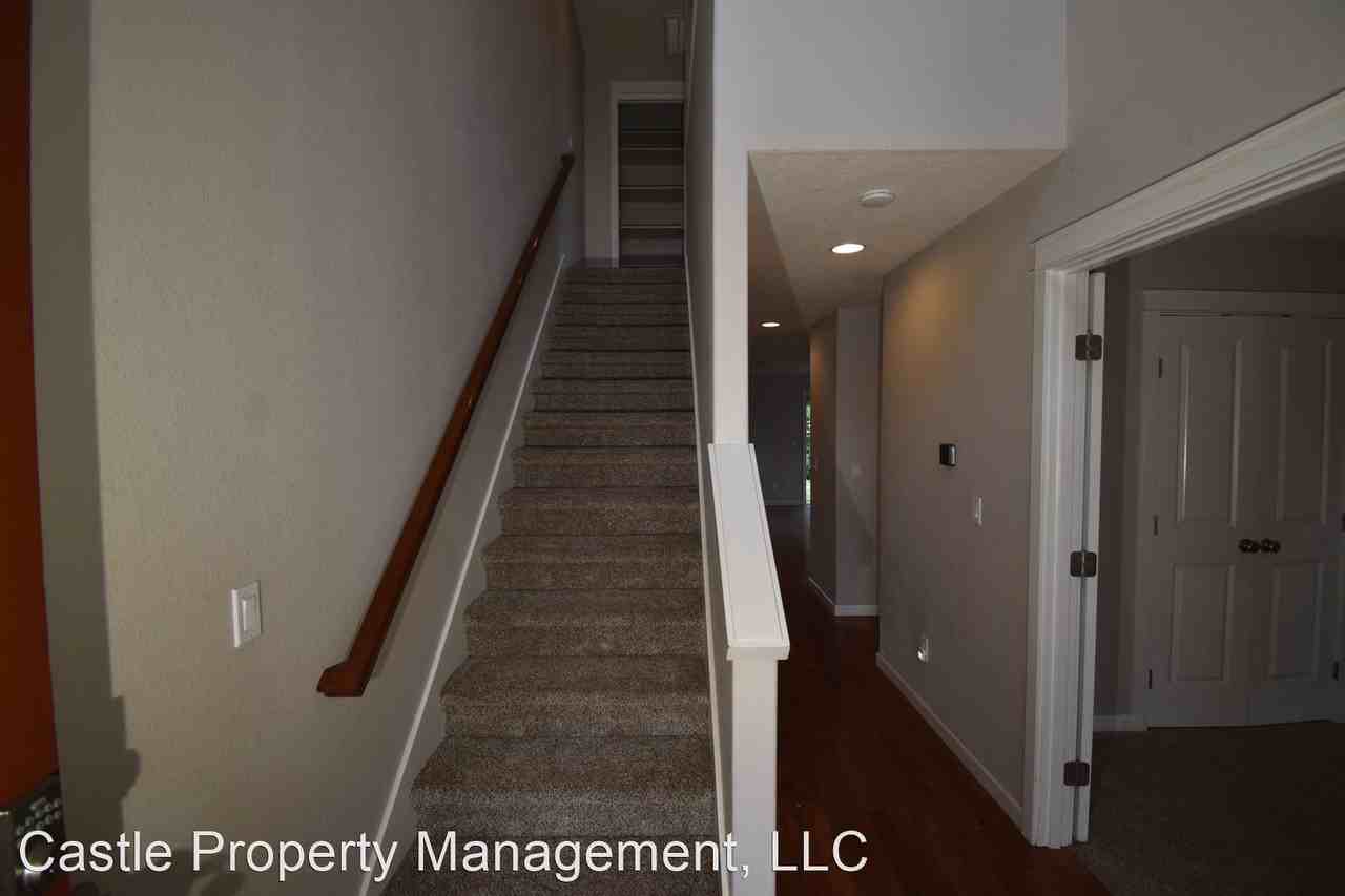159 10th St - Photo 2 of 21