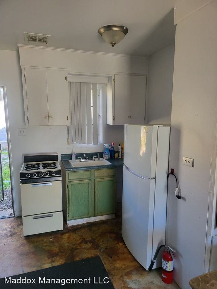 Buena Vista/Gold - Photo 2 of 2