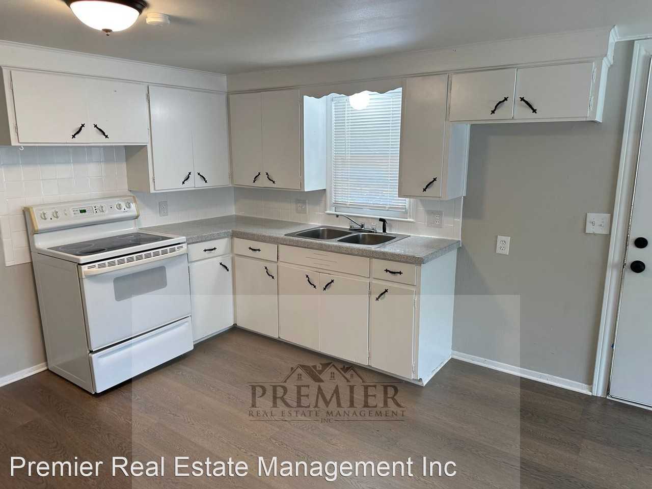 308 N McKissock Street - Photo 3 of 10