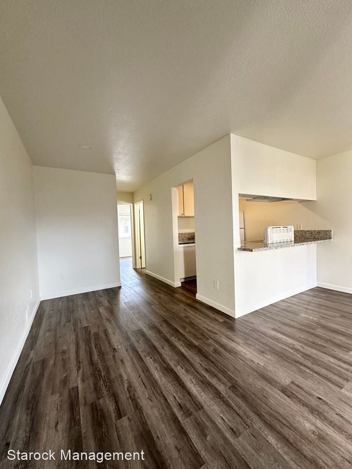 1497 Butte House Rd - Photo 3 of 10