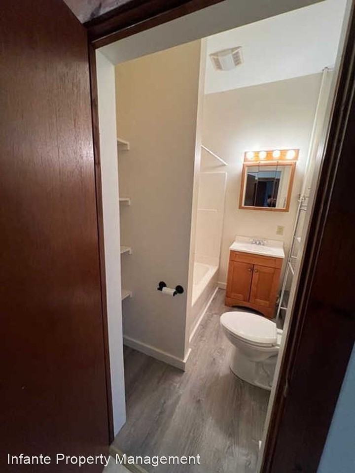 136 Water St, Clinton, MA 01510 1 Bedroom Apartment for 1,500/month