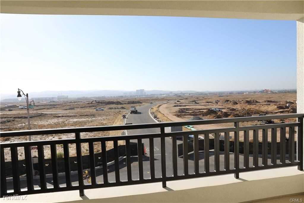 9337 Astor - Photo 2 of 15