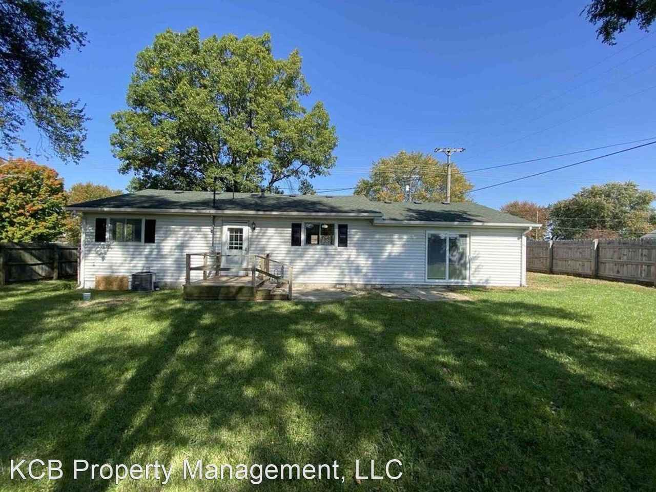 855 E Center Rd - Photo 2 of 9