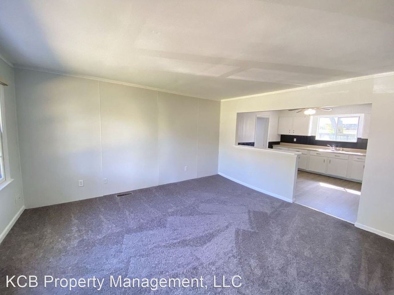 855 E Center Rd - Photo 3 of 9