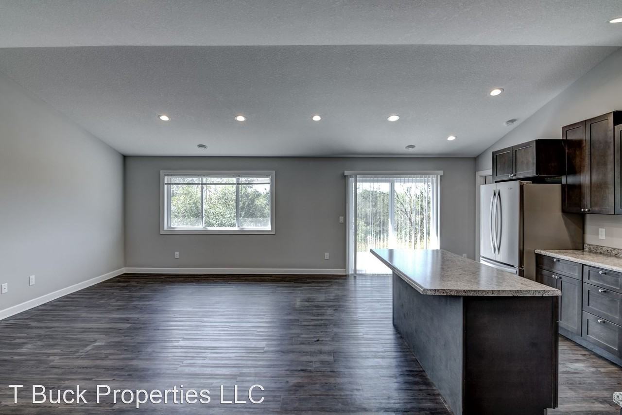 564-644 West 9th Street - Photo 2 of 14