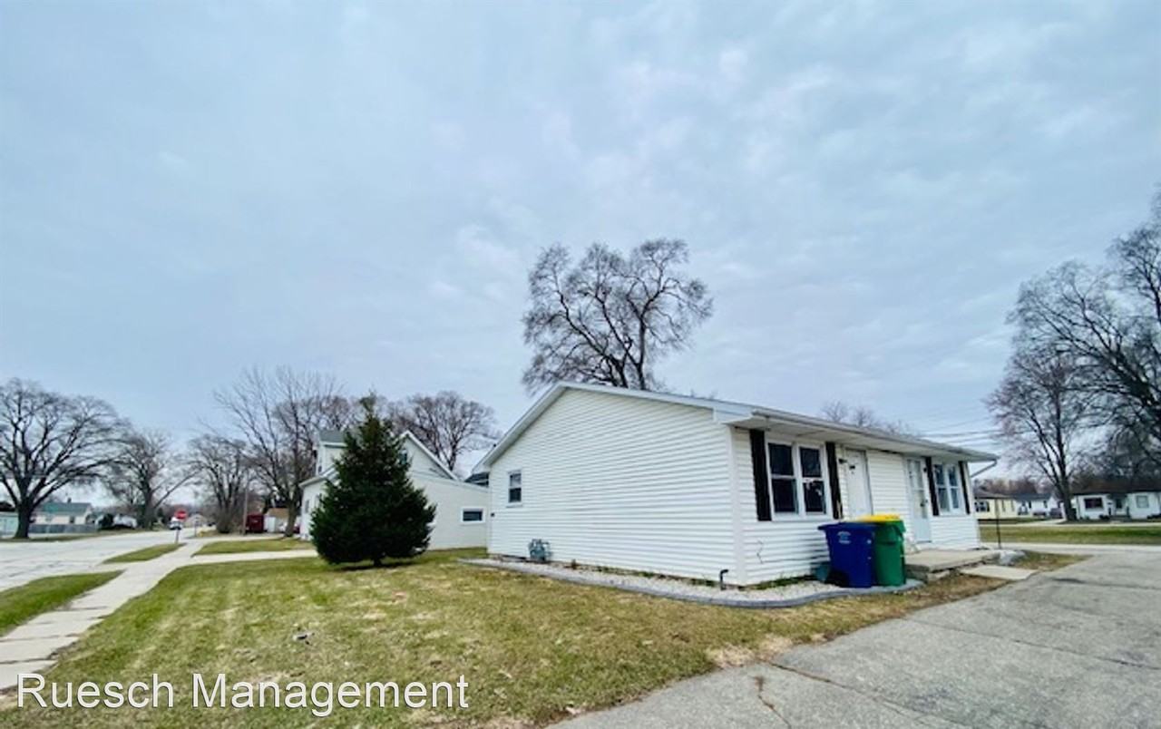 1270 Doblon Street - Photo 2 of 13
