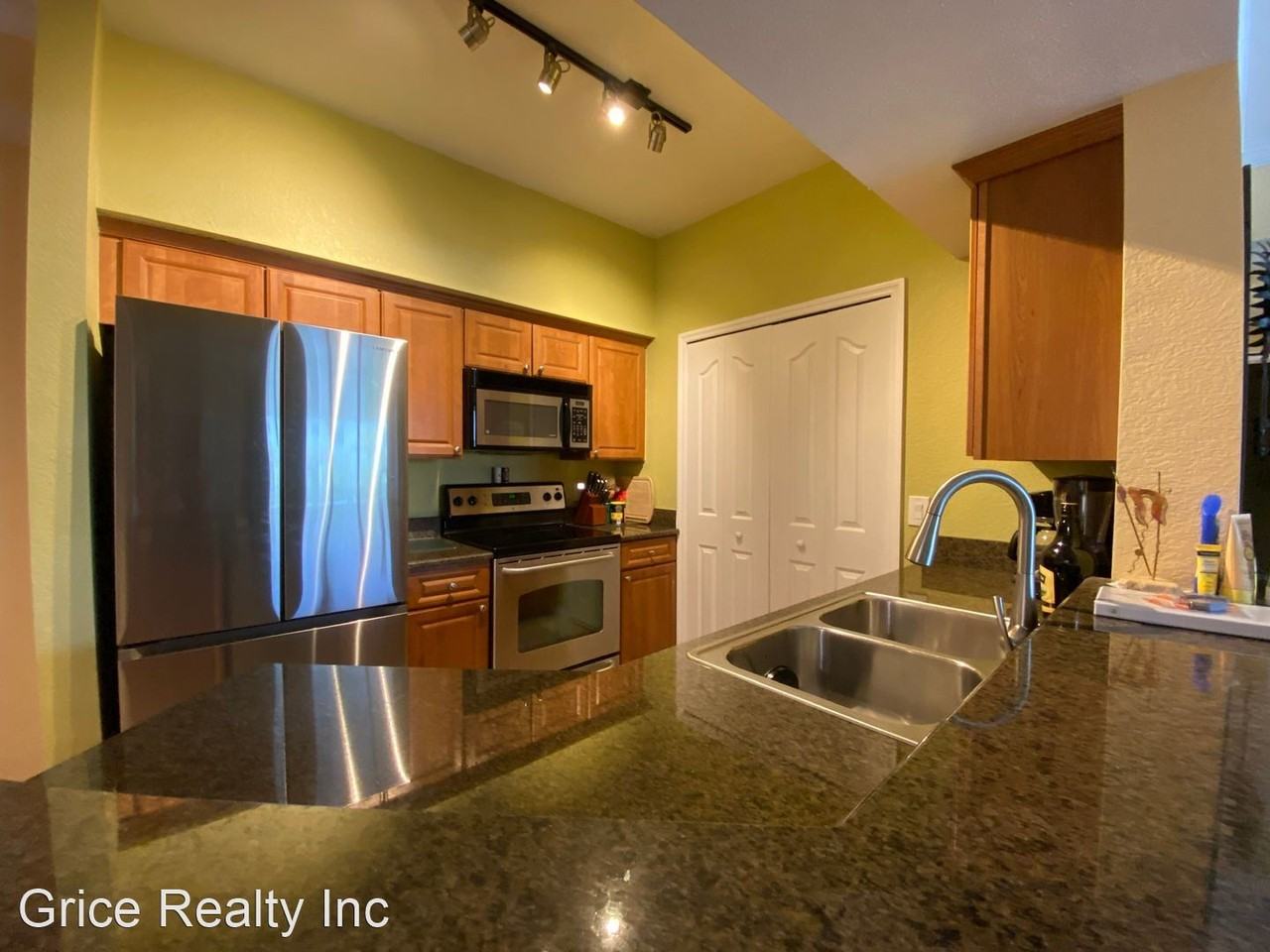 12920 Positano Cir. - Photo 3 of 31