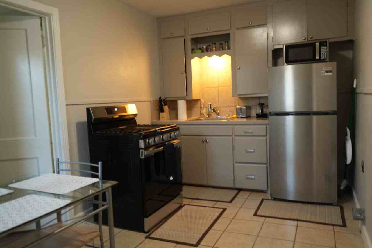 3003 39th St #A - Photo 6 of 9