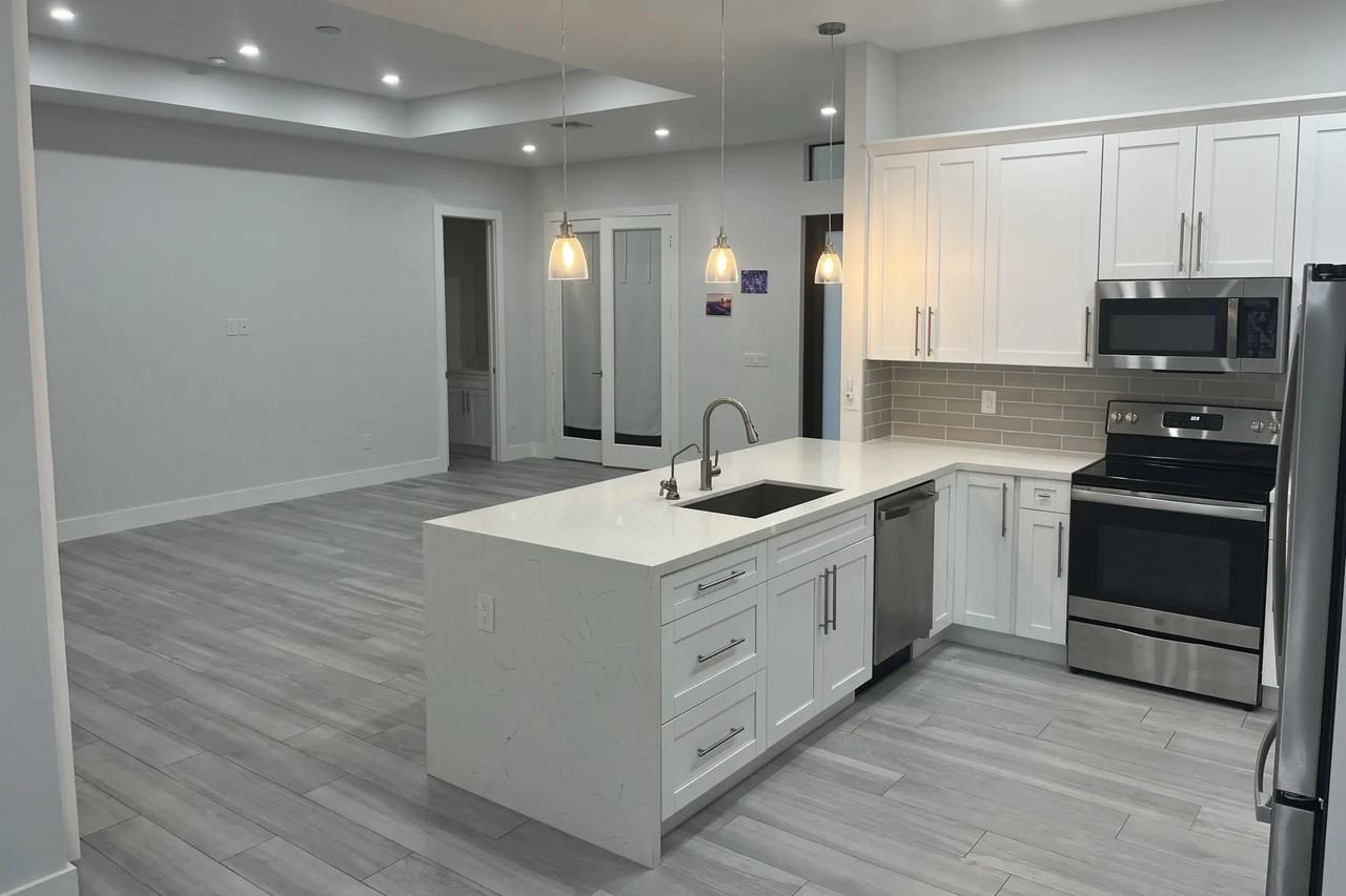 3814 62nd Ave Ne - Photo 2 of 38