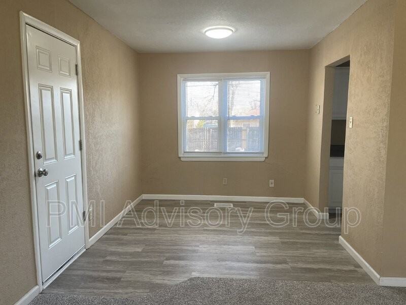 3510 Sw Clare Ave - Photo 3 of 17