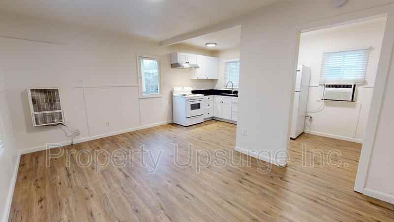 2719 Twin View Blvd - Photo 2 of 11