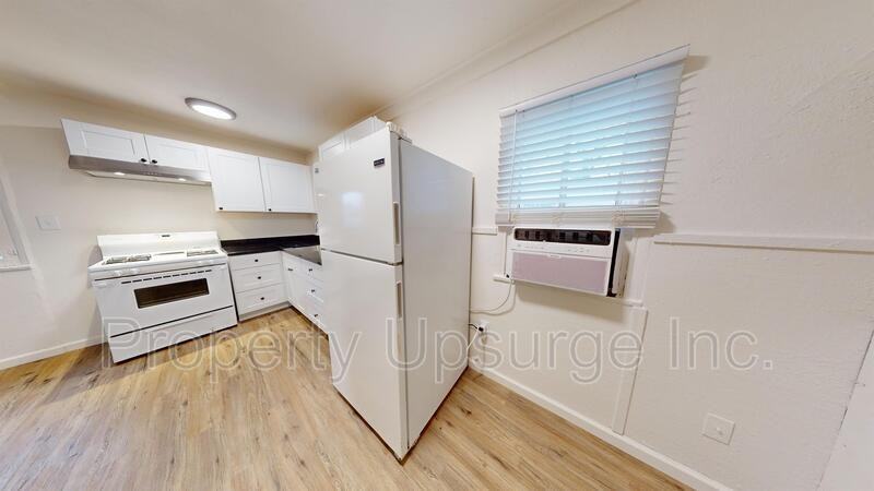2719 Twin View Blvd - Photo 4 of 11