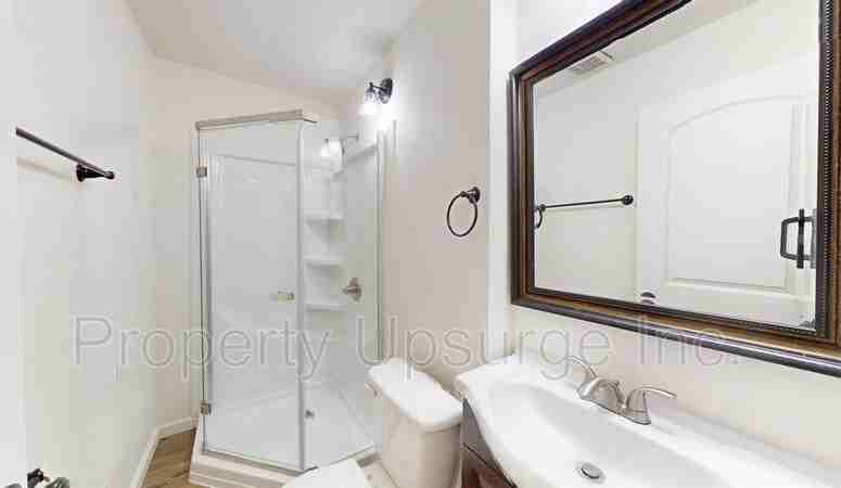 2719 Twin View Blvd - Photo 5 of 11