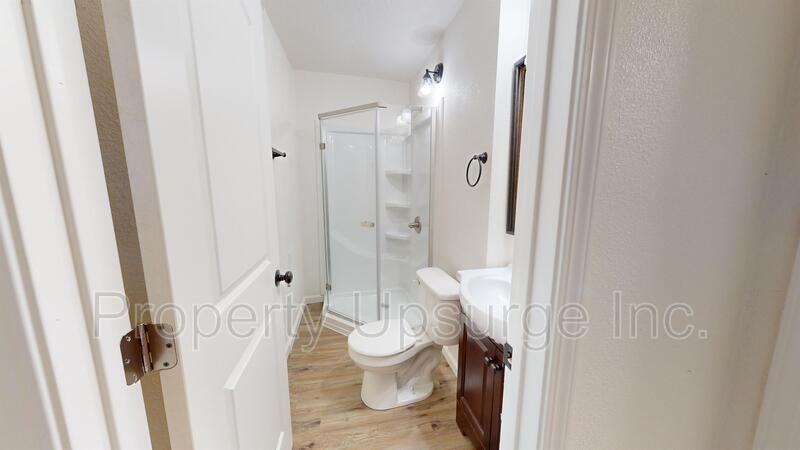 2719 Twin View Blvd - Photo 6 of 11