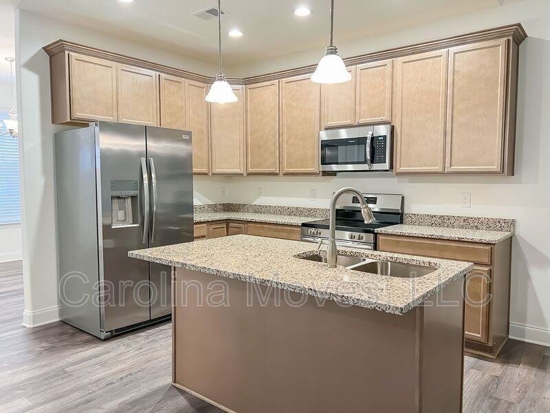 508 Dottie Ct - Photo 5 of 21