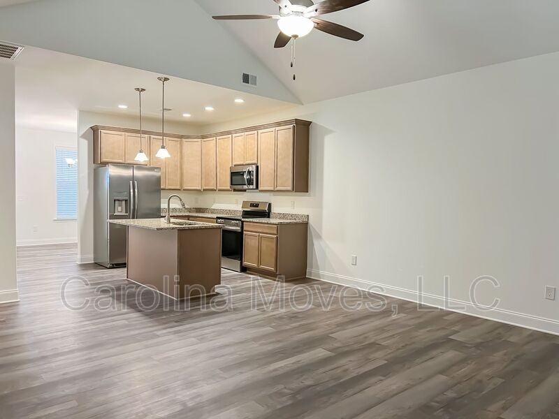 508 Dottie Ct - Photo 7 of 21