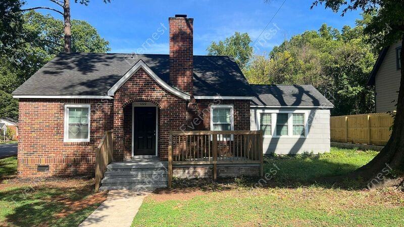 1222 Karendale Ave, Charlotte, NC 28208 3 Bedroom House for 1,395