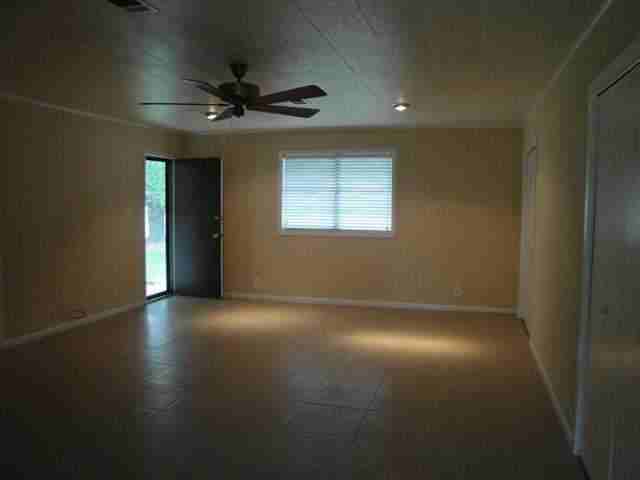 2618 Grand Blvd - Photo 3 of 3