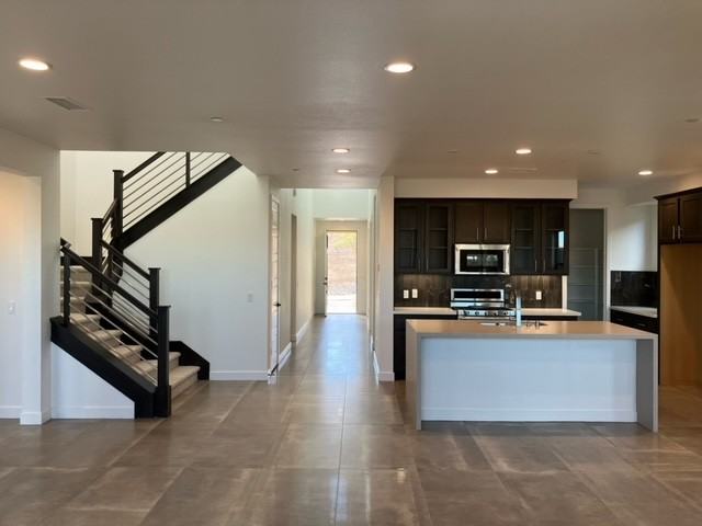 73542 Henri Dr - Photo 3 of 16