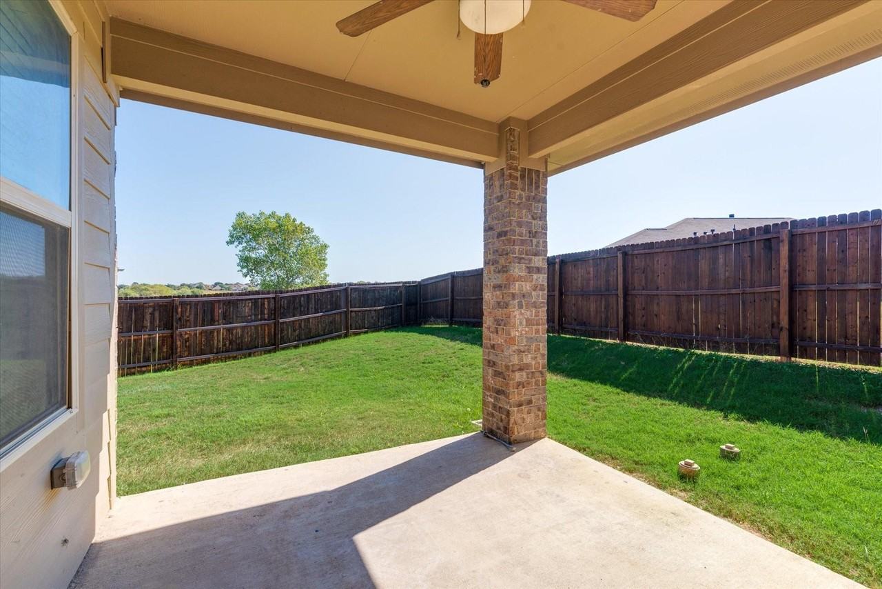 5801 Burgundy Rose Dr - Photo 3 of 5