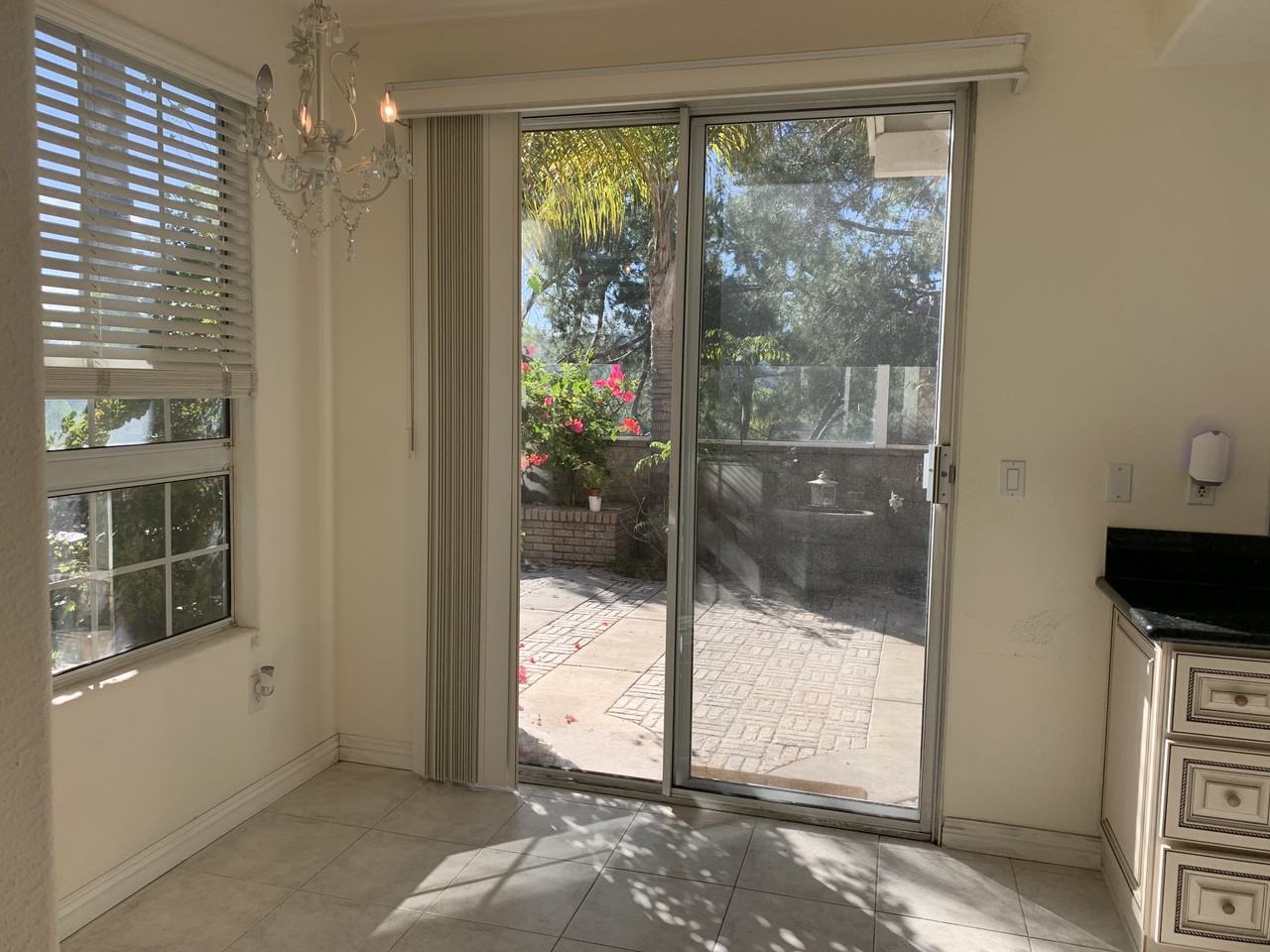 81 Gauguin Circle - Photo 3 of 10