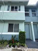 1936 Alamanda Way Unit 1936  