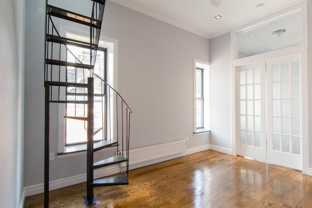 E 13th St #5E - Photo 1 of 1