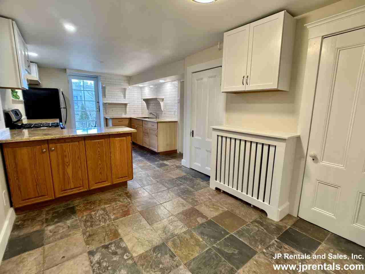 19 Addington Rd #B - Photo 3 of 12