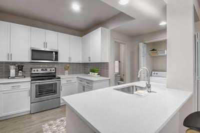 Camden Phipps - Photo 6 of 36