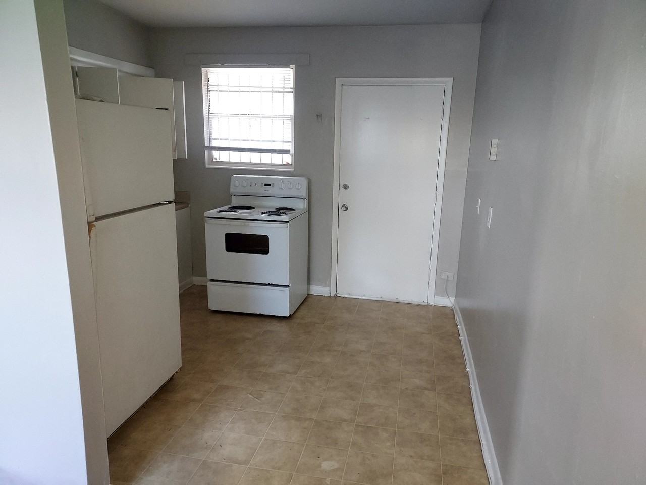 1546 Morgan Street #4 - Photo 3 of 6