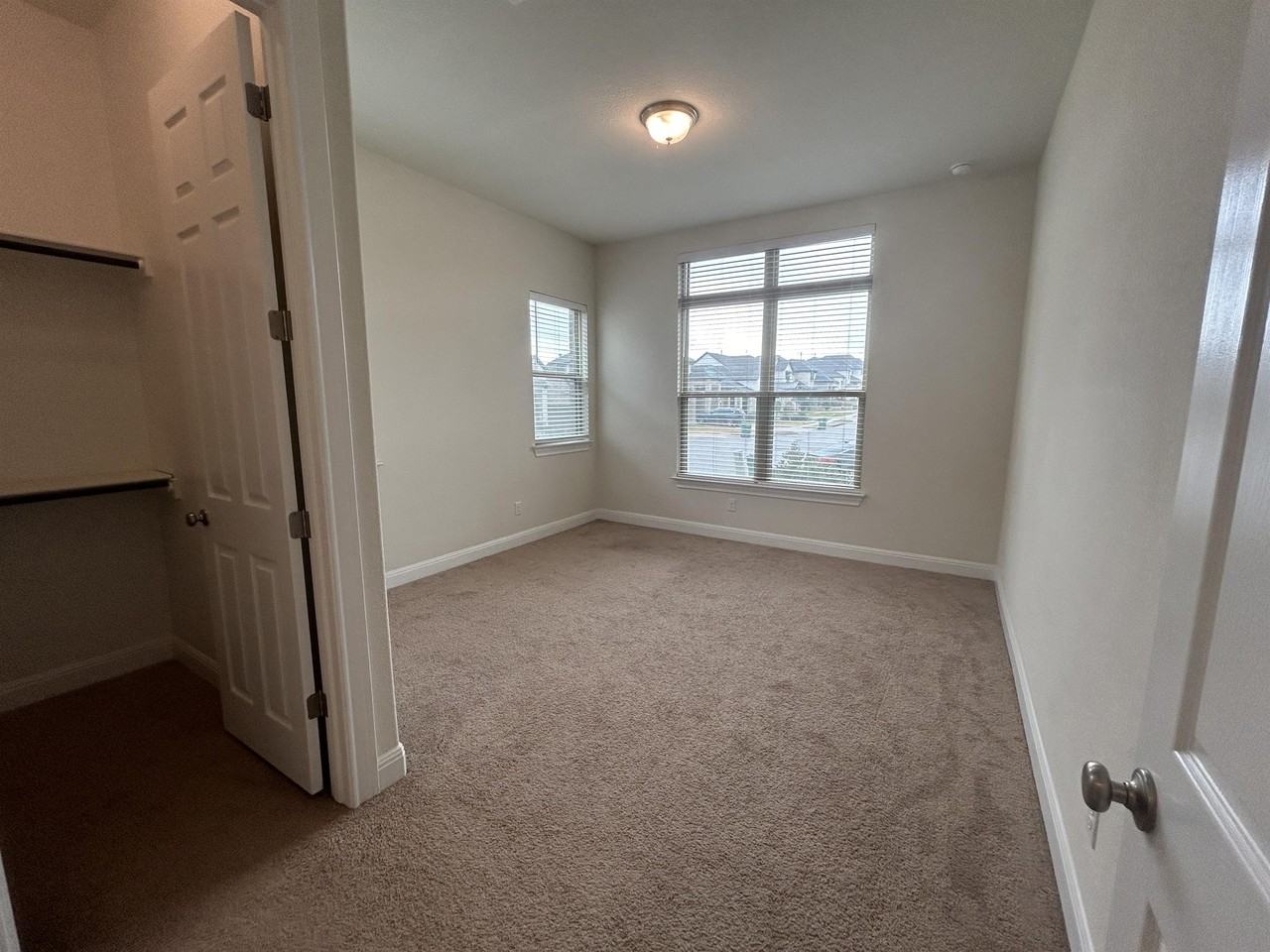 3005 Zelma Dr #1 - Photo 3 of 21