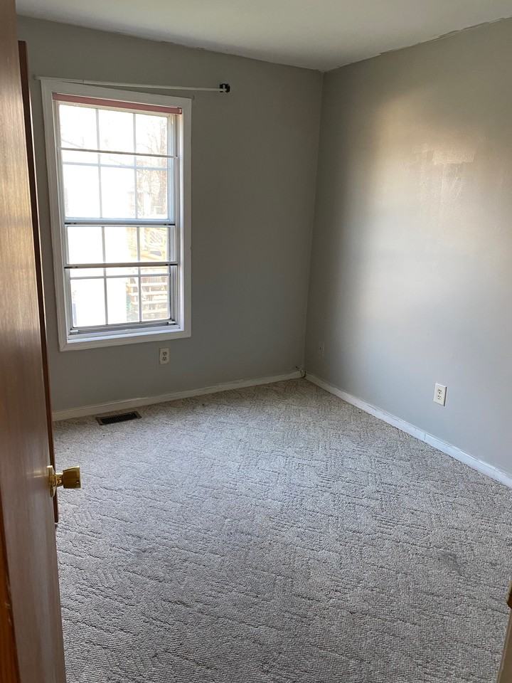 8515 Spruce Hill Dr #1 - Photo 2 of 8