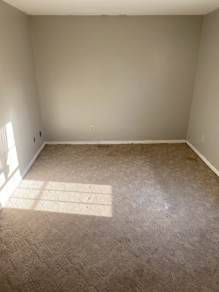 8515 Spruce Hill Dr #1 - Photo 3 of 8