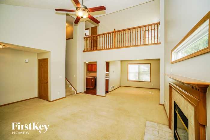 1394 Harold Stewart Pkwy - Photo 3 of 15