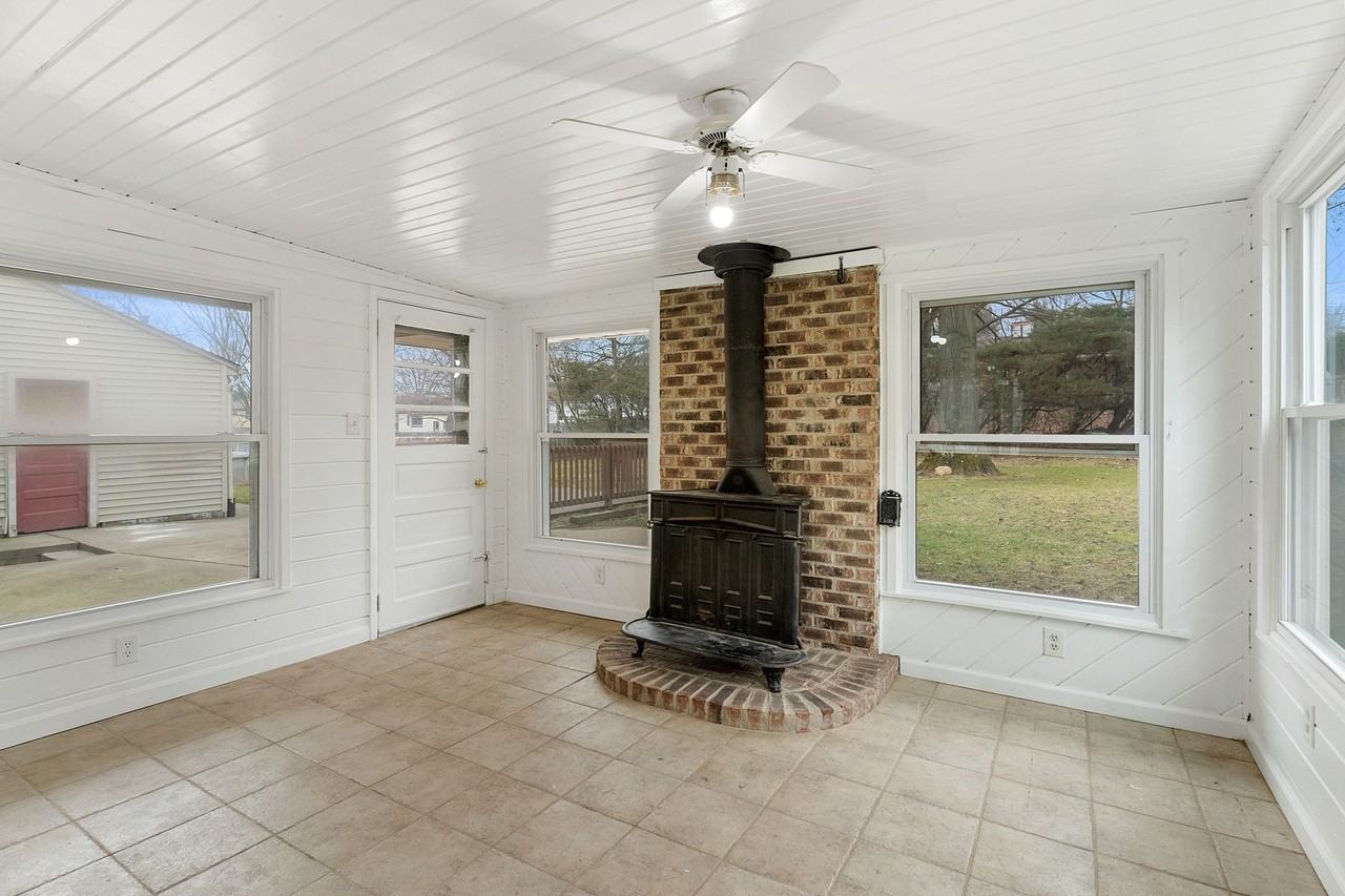 3946 New Rd #1 - Photo 7 of 44