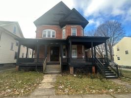 featured image of 203 Fulton Ave #205-5