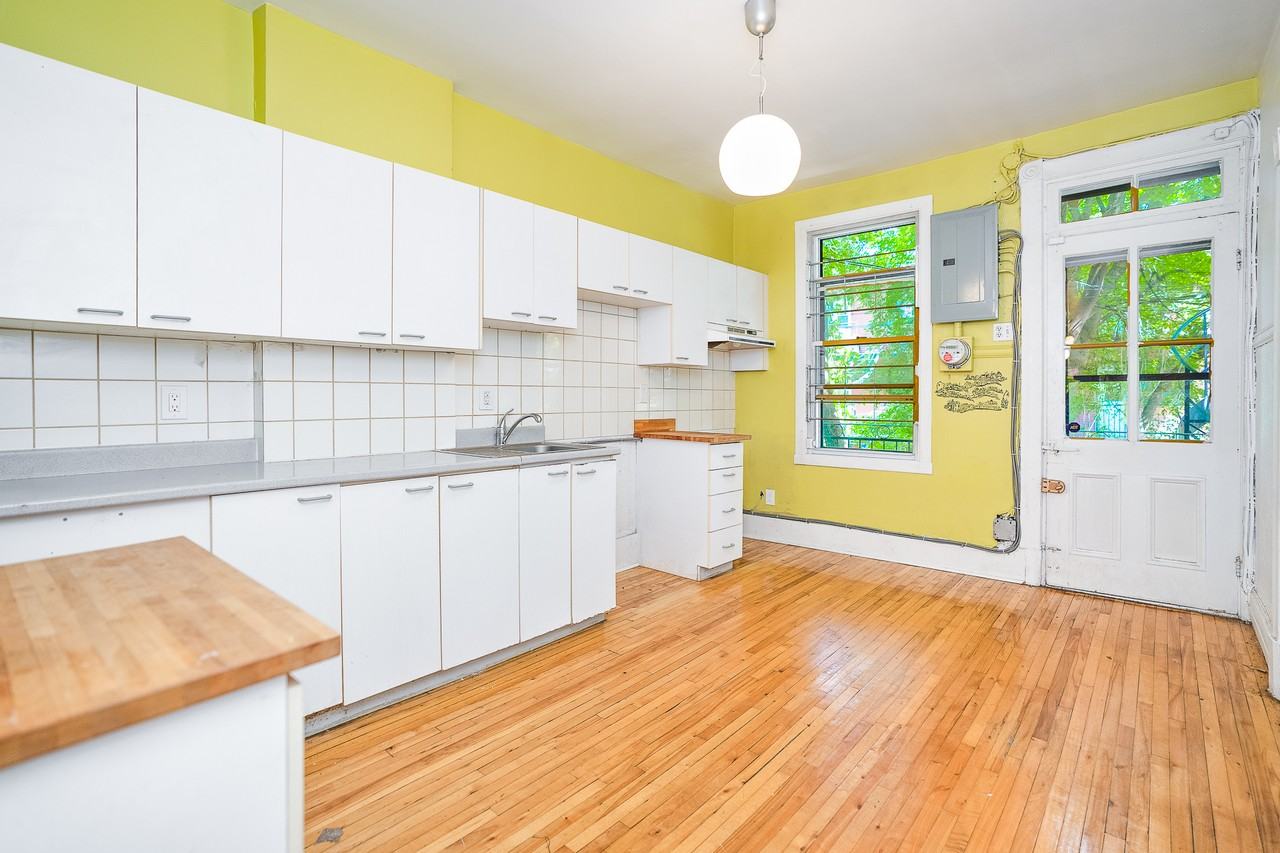 6371 Rue SaintDominique, Montréal, QC H2S 3A6 2 Bedroom Apartment for