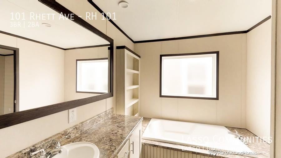 101 Rhett Ave - Photo 2 of 5