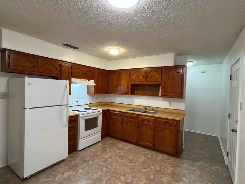 529 Wren St - Photo 7 of 9