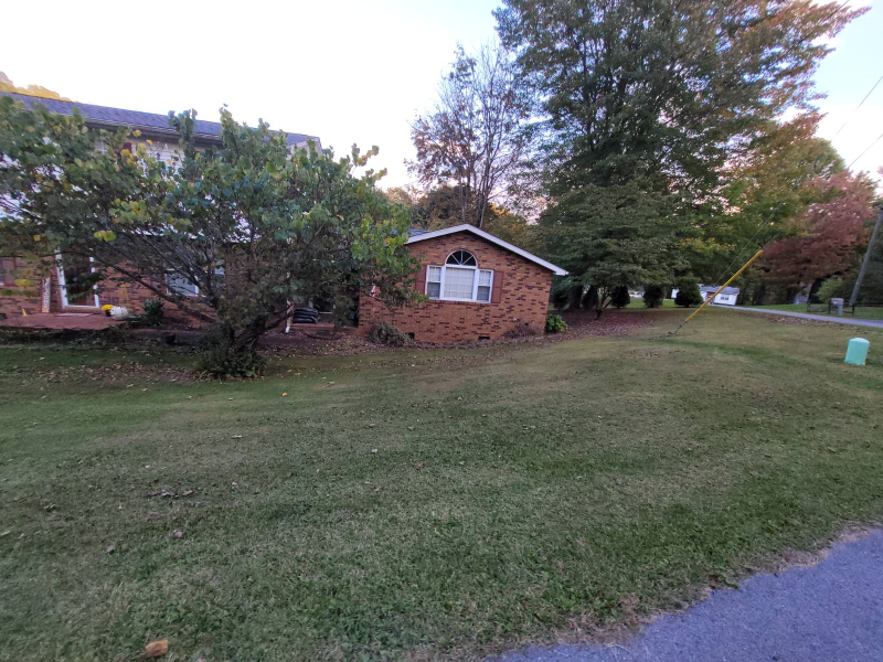 101 Crestway Dr - Photo 2 of 31
