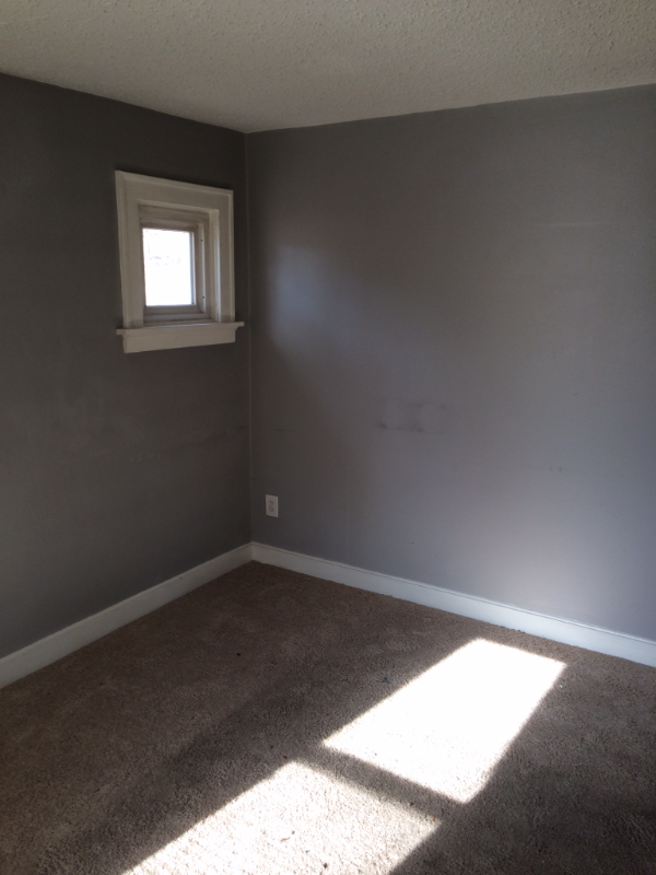 8315 Jefferson Ave - Photo 2 of 6