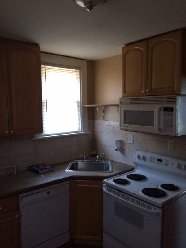 8315 Jefferson Ave - Photo 3 of 6