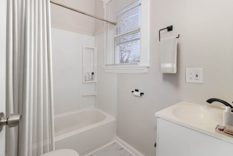 2568 Duck Creek Rd #2 - Photo 3 of 9