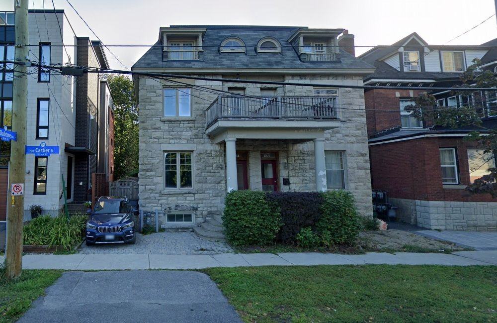 133 133 Cartier Street, Ottawa, ON K2P 1K6 2 Bedroom Apartment for