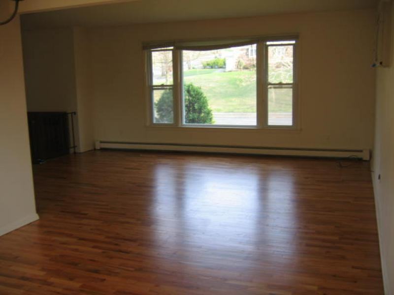 4 Academy Cir - Photo 2 of 12